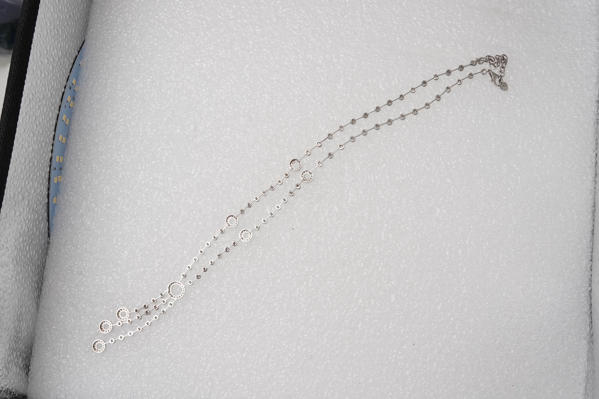 A diamond necklace